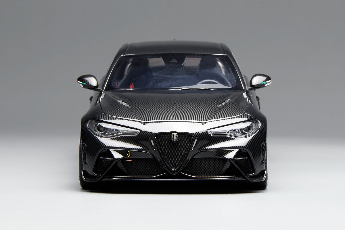 Motorhelix 1:18 Alfa Romeo Giulia GTAm Carbon Edition M89013