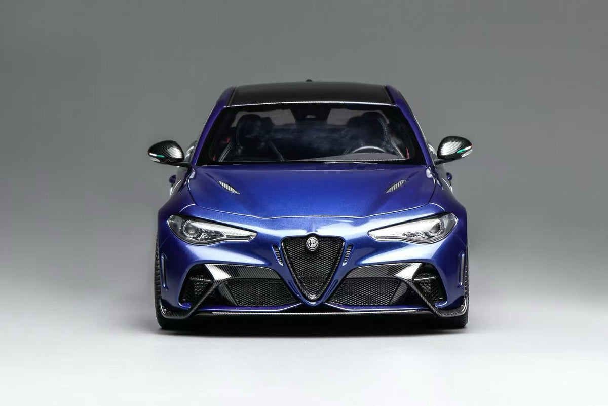 [Preorder] MOTORHELIX 1:18 Alfa Romeo Giulia GTA/ GTAm (2 colors)