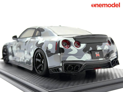One Model 1:18 GTR R35 Custom Edition (5 Colours)