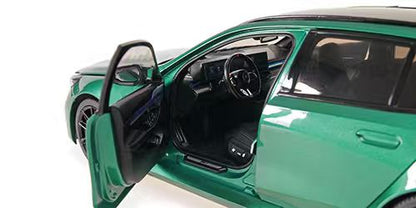 MINICHAMPS 1:18 BMW M5 TOURING - 2024 - GREEN METALLIC 110023902