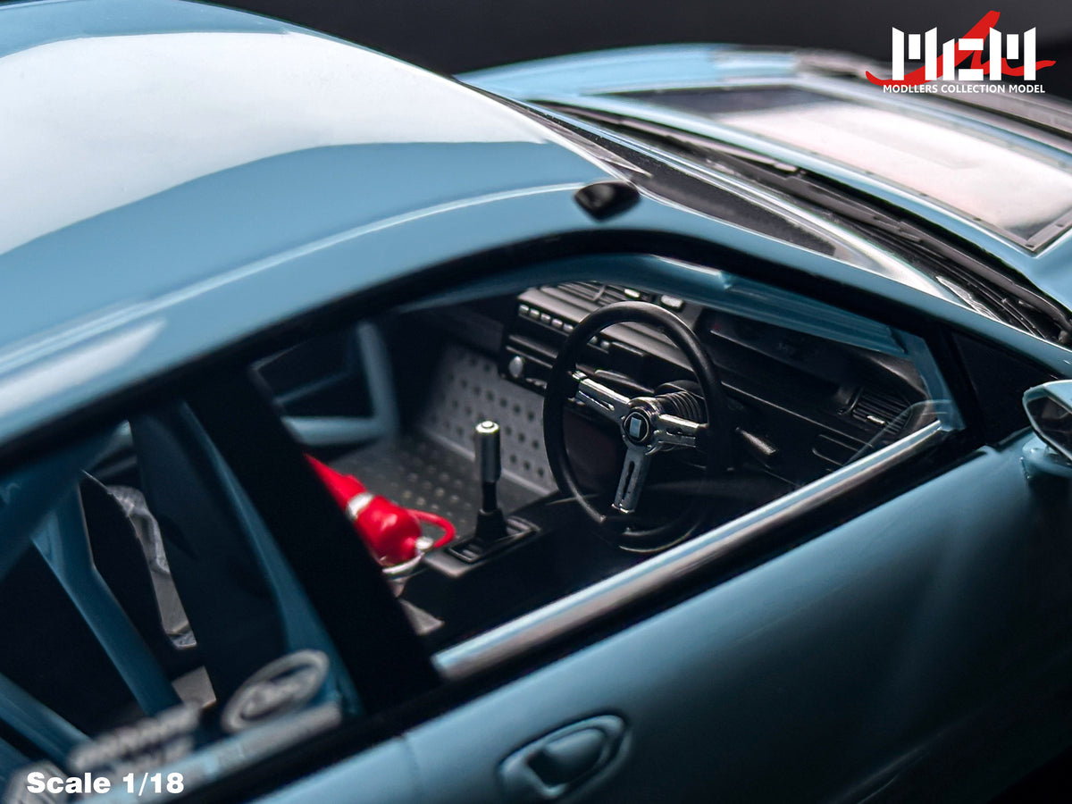 [Preorder] MCM 1:18 Honda Kevamannz 1996 EG6 Hatchback Wide  Body (5 Colours)