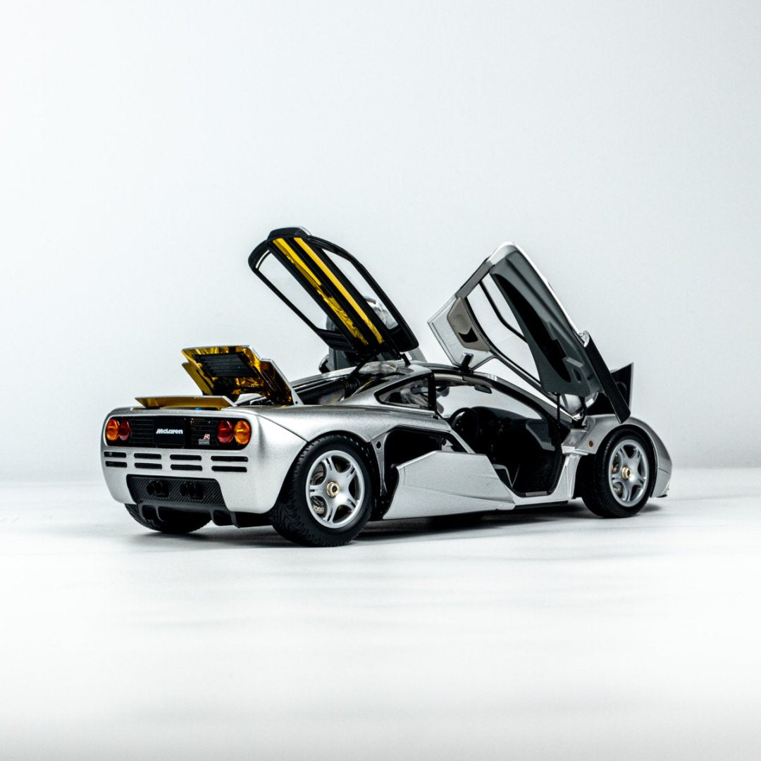 LCD 1:18 McLaren F1 XP5 Silver LCD18014-SI