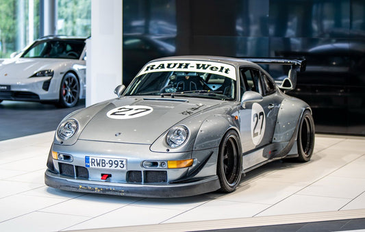 GT Spirit 1:18 RWB YUIITSUMUNI SILVER 2024 GT522