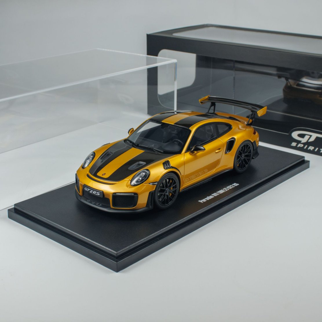 GT Spirit 1:18 Porsche 911 (991.2) GT2 RS CLDC041