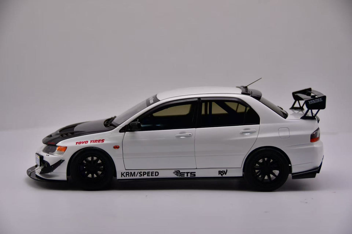 SUPER A 1:18 Mitsubishi EVO9 MR White FQ-360