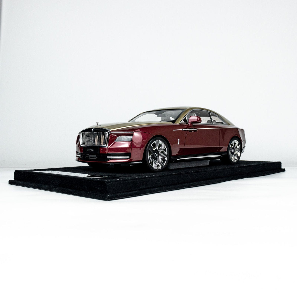 [Backorder] HH Model 1:18 Rolls-Royce Spectre (11 Colours)
