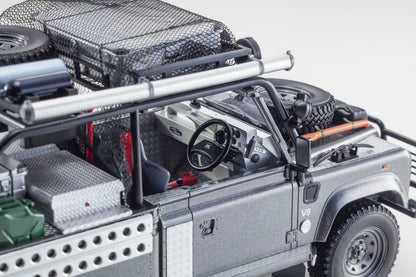 Kyosho 1:18 Land Rover Defender Movie Edition Corris Grey