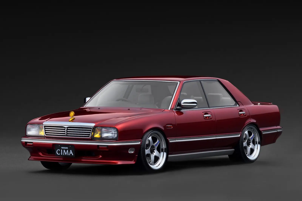 [Preorder] Ignition Model 1:18 NISSAN CEDRIC CIMA (Y31) Wine Red IG3905