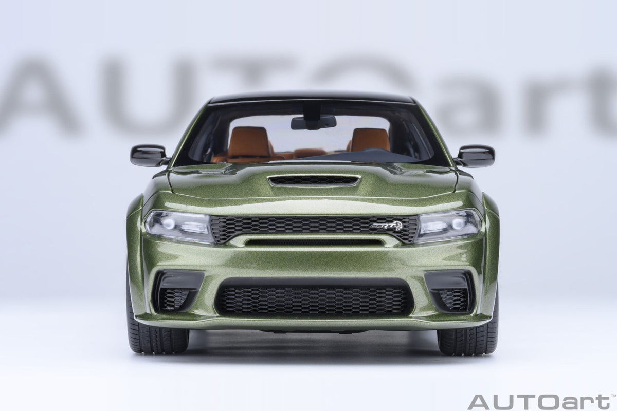 AUTOart 1:18 Dodge Charger SRT Hellcat Redeye jailbreak F8 Green 71752