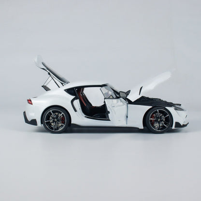 [Preorder] WELL 1:18 Toyota Supra A90 (2 Colors)