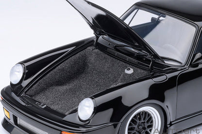 AUTOart 1:18 Porsche 911 Turbo WANGAN Midnight "Blackbird" 78158