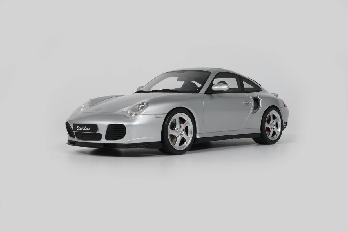 [Preorder] GT Spirit 1:18 PORSCHE 911 [996.2] TURBO POLAR SILVER 2001 GT567