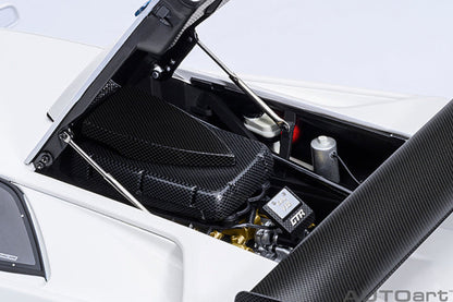 AUTOart 1:18 Lamborghini Diablo GT-R  - Impact White 79136