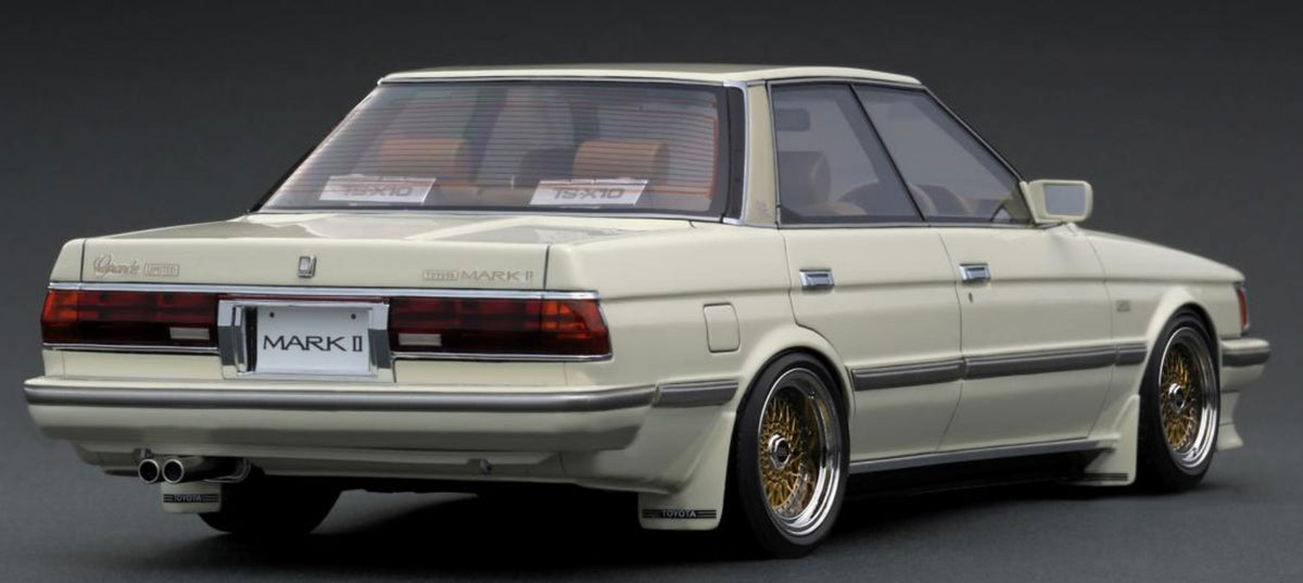 [Preorder] Ignition Model 1:18 Toyota Mark II Grande Limited (GX71)  Pearl White IG3822