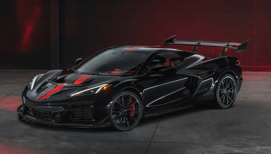 [Preorder] GT Spirit 1:18 CHEVROLET CORVETTE ZR1X BLACK 2025 GT1027