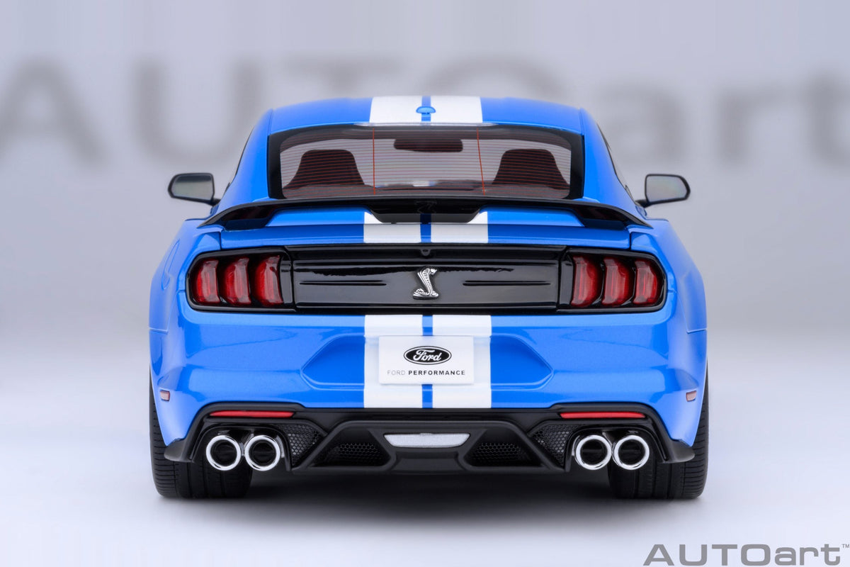 AUTOart 1:18 Ford Mustang Shelby GT500 (Grabber Blue) 73094