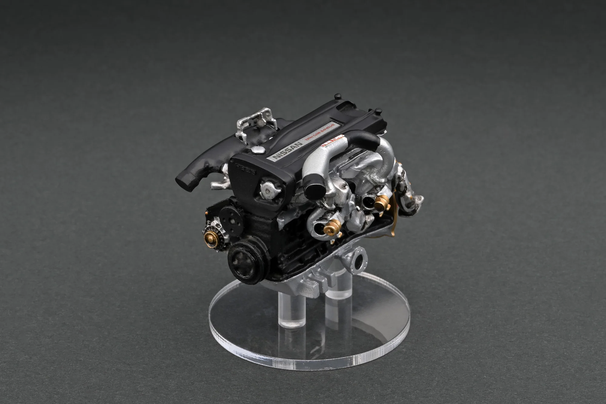 Ignition Model 1:18 PANDEM GT-R (BCNR33) Silver With RB26 engine IG3031