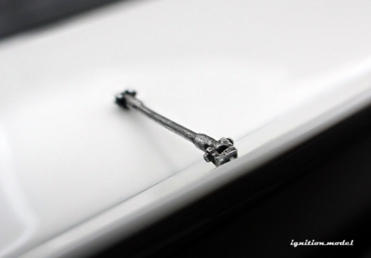 Ignition Model 1:18 PANDEM 190 White IG3774