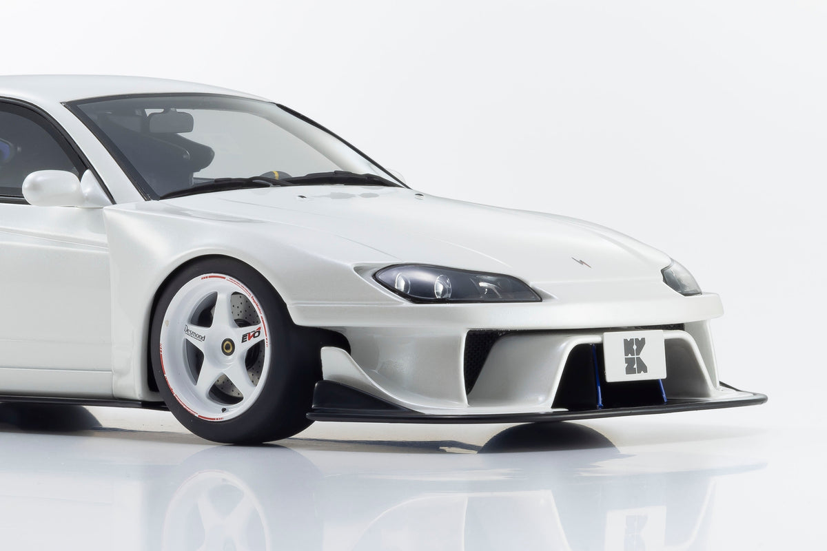 Kyosho 1:18 Nissan Silvia S15 Khyzyl Saleem (White) KSR18066W