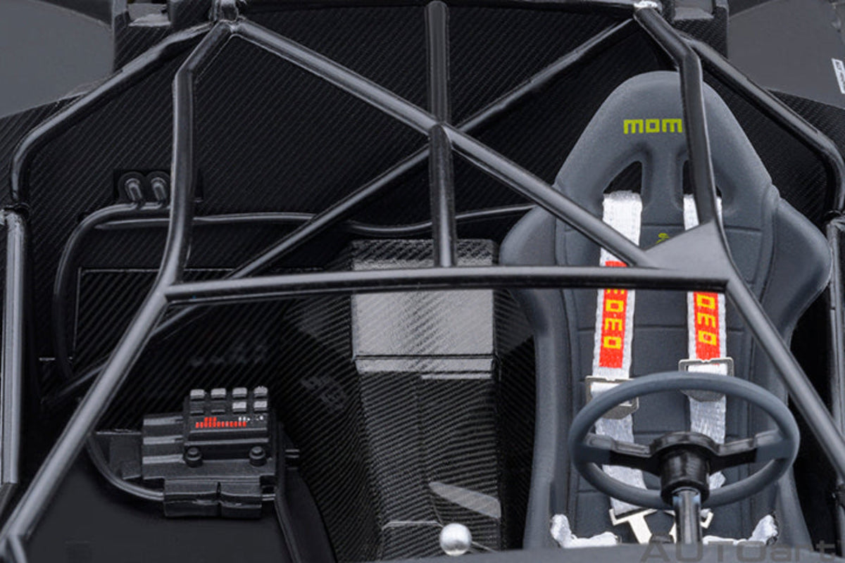 AUTOart 1:18 Lamborghini Diablo GT-R   - Deep Black 79137