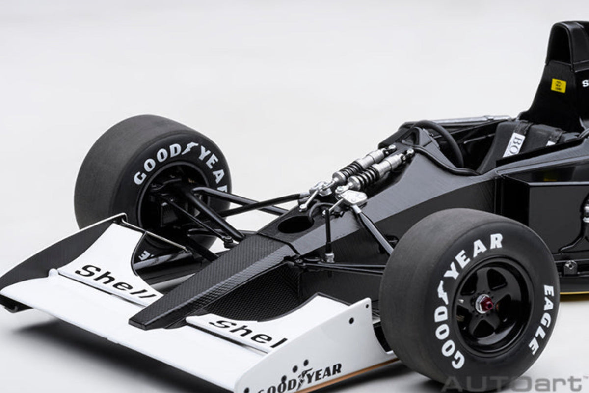 AUTOart 1:18 McLaren Honda MP4/6 1991 A. Senna #1 Without McLaren Logo 89150