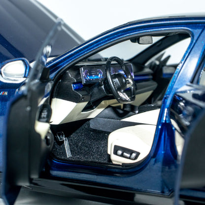 MINICHAMPS 1:18 BMW i5 - 2023 - BLUE METALLIC 110023400