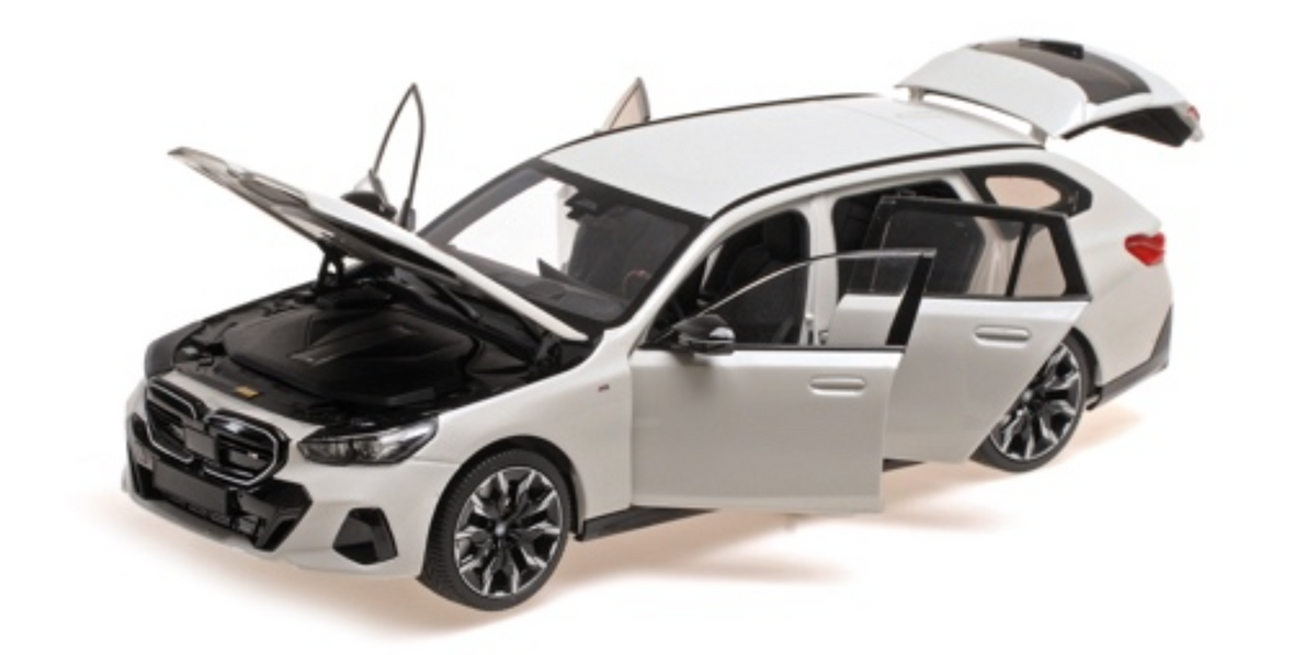 MINICHAMPS 1:18 BMW i5 M60 TOURING - 2024 - WHITE METALLIC 110023601