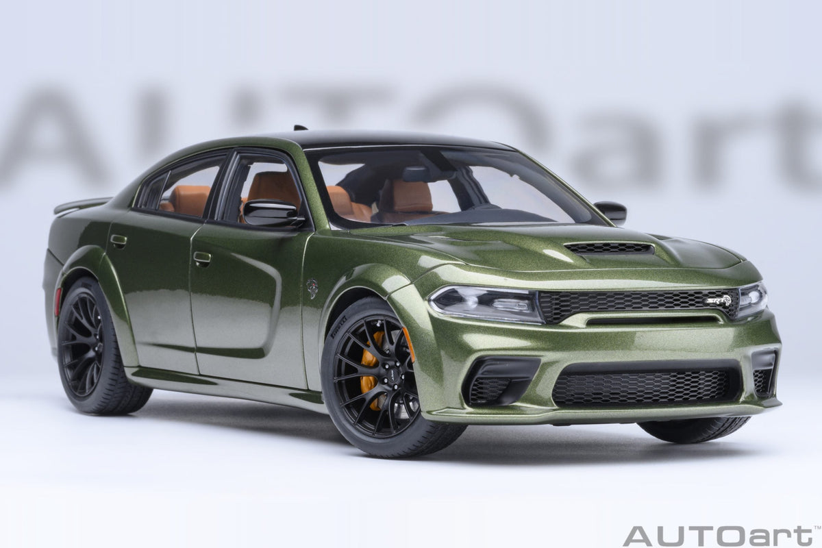 AUTOart 1:18 Dodge Charger SRT Hellcat Redeye jailbreak F8 Green 71752
