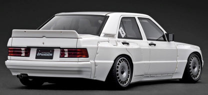 Ignition Model 1:18 PANDEM 190 White IG3774