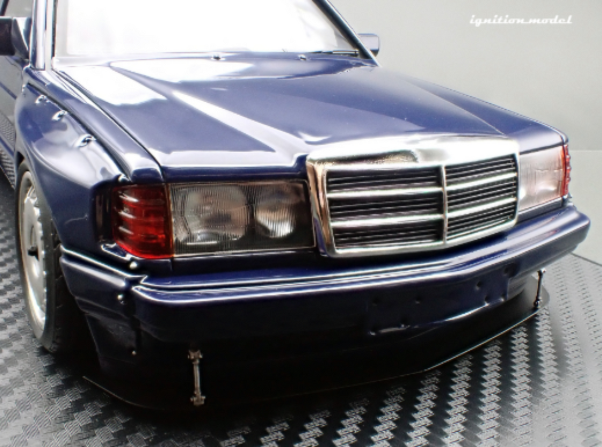 Ignition Model 1:18 PANDEM 190 Blue Black IG3773