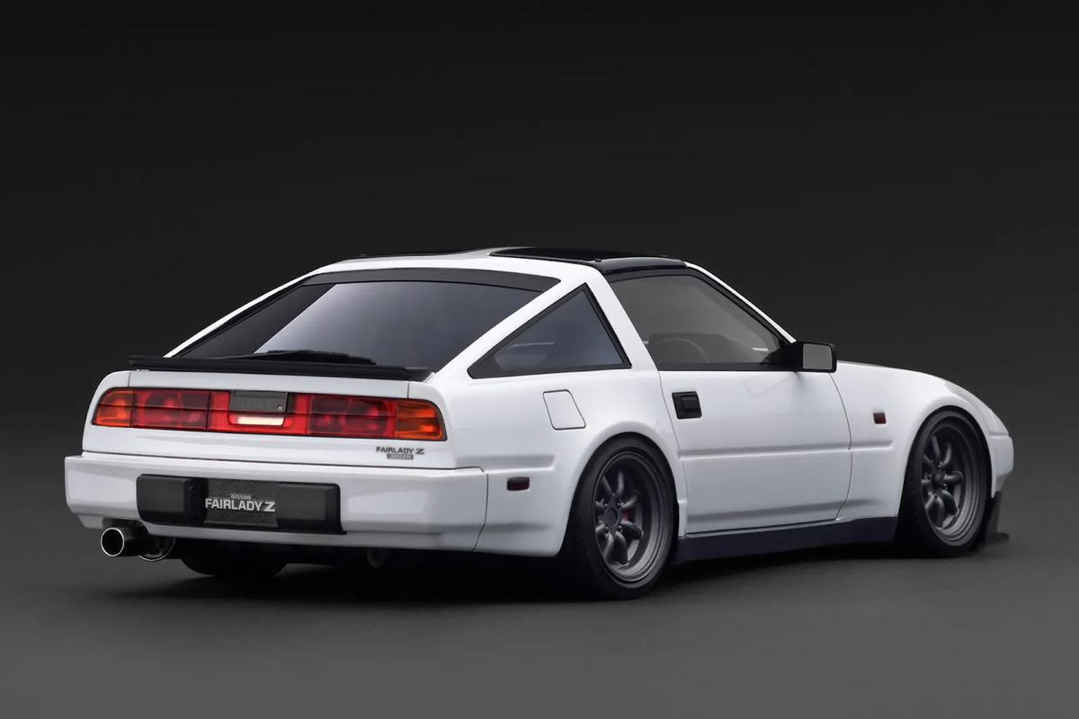 [Preorder] Ignition Model 1:18 NISSAN Fairlady Z 2-Seater 300ZR (Z31) White IG3894