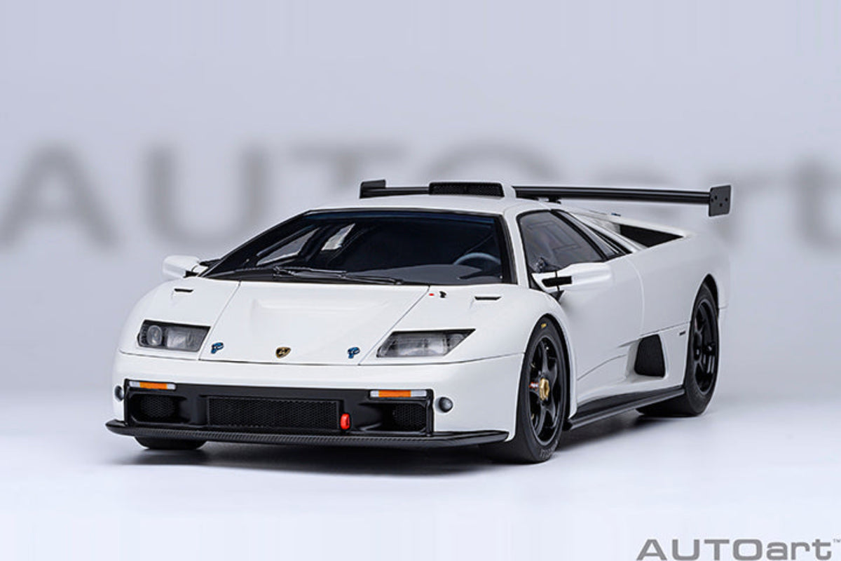 AUTOart 1:18 Lamborghini Diablo GT-R  - Impact White 79136