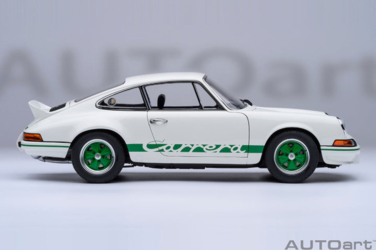 AUTOart 1:18 Porsche 911 Carrera 2.7 RS Grand Prix White / Green Stripes 78031