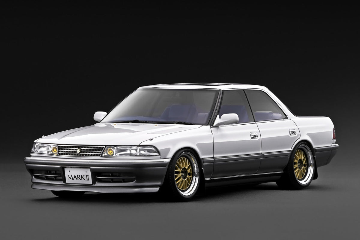 [Preorder] Ignition Model 1:18 TOYOTA MARKⅡ2.5 GT TWIN turbo (JZX81) Pearl White / Silver IG3856