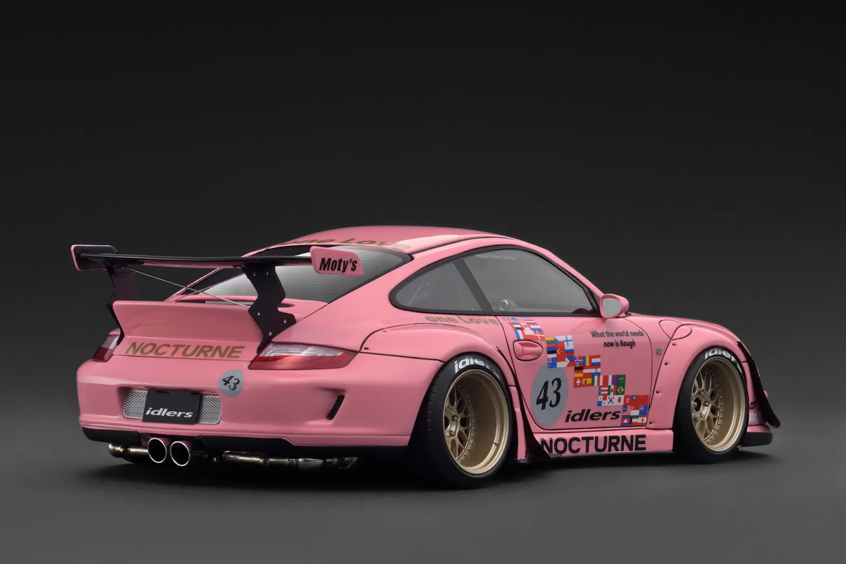 Ignition Model 1:18 Porsche RWB 997 Pink IG3959