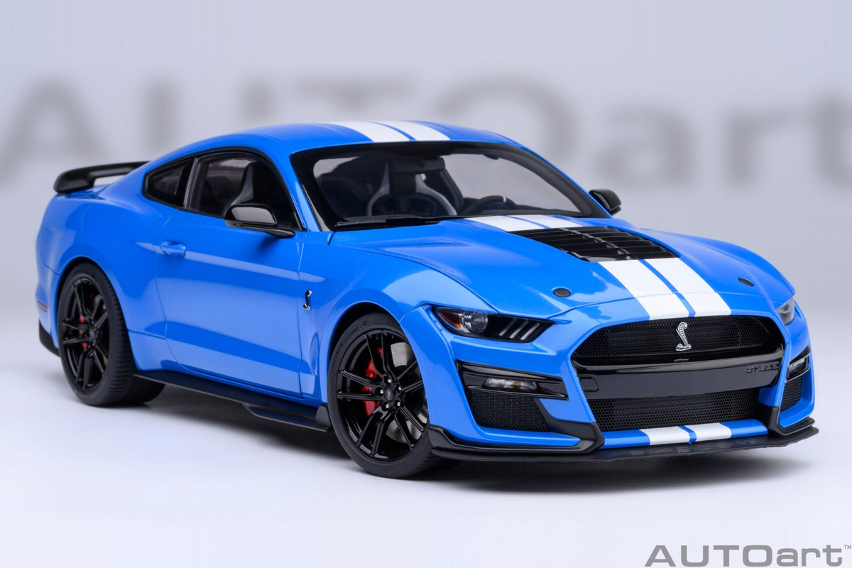 AUTOart 1:18 Ford Mustang Shelby GT500 (Grabber Blue) 73094