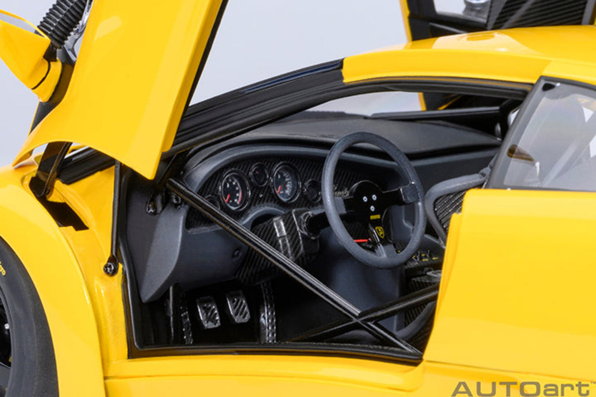 AUTOart 1:18 Lamborghini Diablo GT-R   - Superfly Yellow 79138