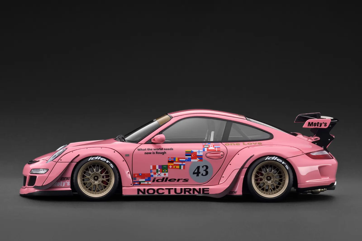Ignition Model 1:18 Porsche RWB 997 Pink IG3959