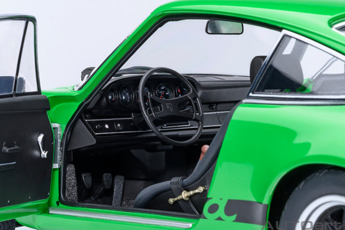 AUTOart 1:18 Porsche 911 Carrera 2.7 RS Viper Green/Black Stripes 78034