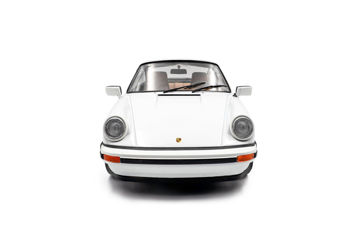Solido 1:18 PORSCHE 911 (930) 3.0 SC WHITE 1974 S1802610