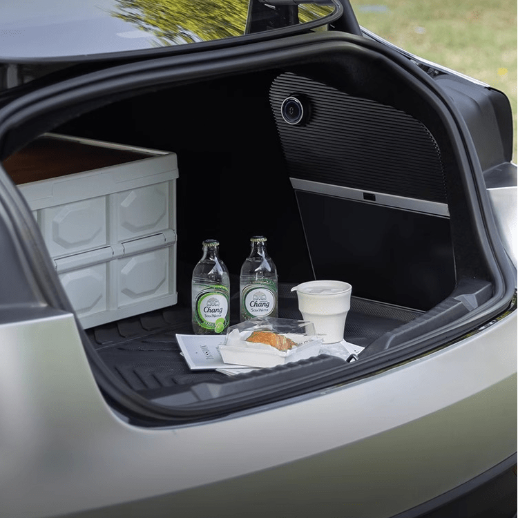 Model 3 Highland Rear Trunk Refrigerator | TESERY